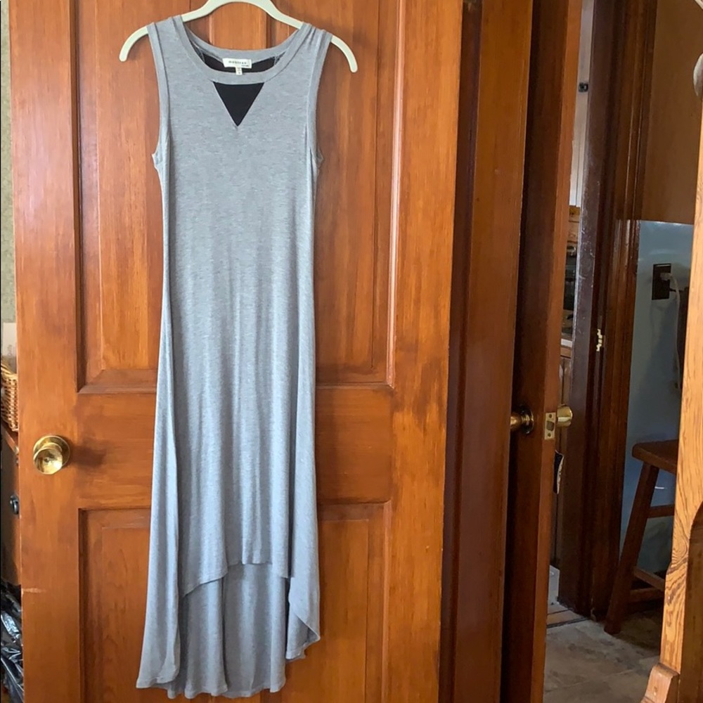 Grey Short Sleeve Maxi Dreas
